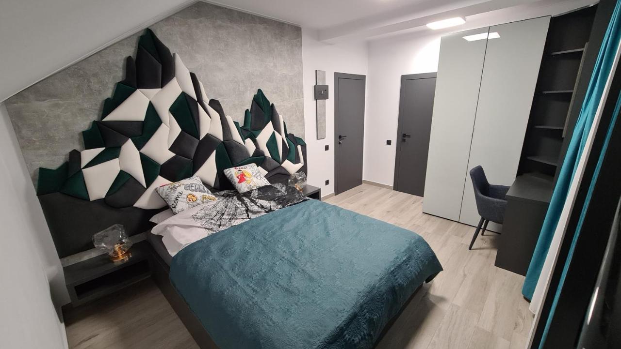 Complex Lunlo Village Brezoi Exteriér fotografie